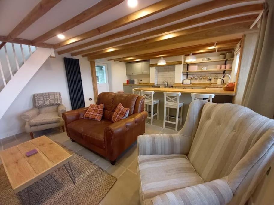 Cosy 2 Bed Cottage Between Snowdonia And The Sea Llandegai Екстер'єр фото