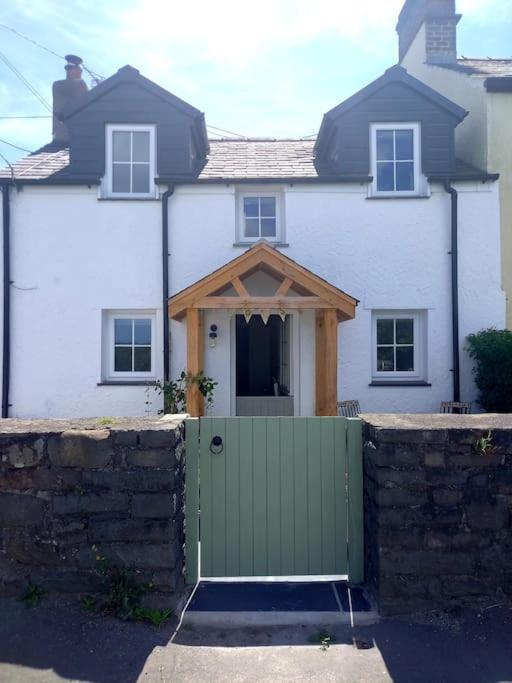 Cosy 2 Bed Cottage Between Snowdonia And The Sea Llandegai Екстер'єр фото