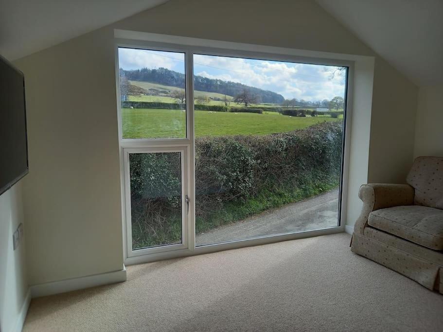 Cosy 2 Bed Cottage Between Snowdonia And The Sea Llandegai Екстер'єр фото