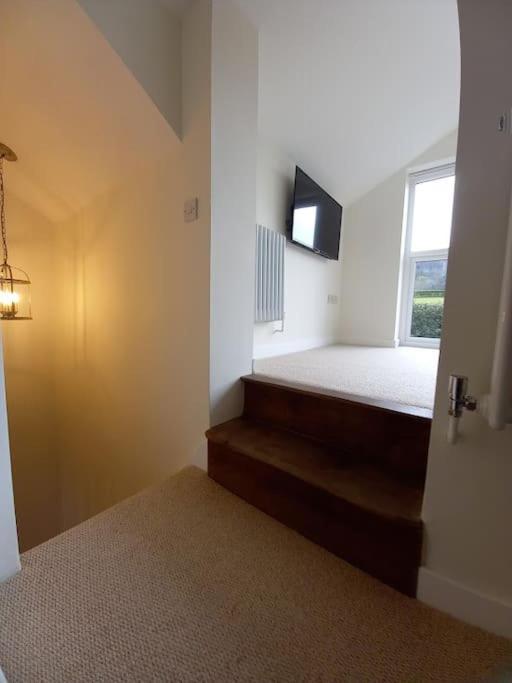 Cosy 2 Bed Cottage Between Snowdonia And The Sea Llandegai Екстер'єр фото