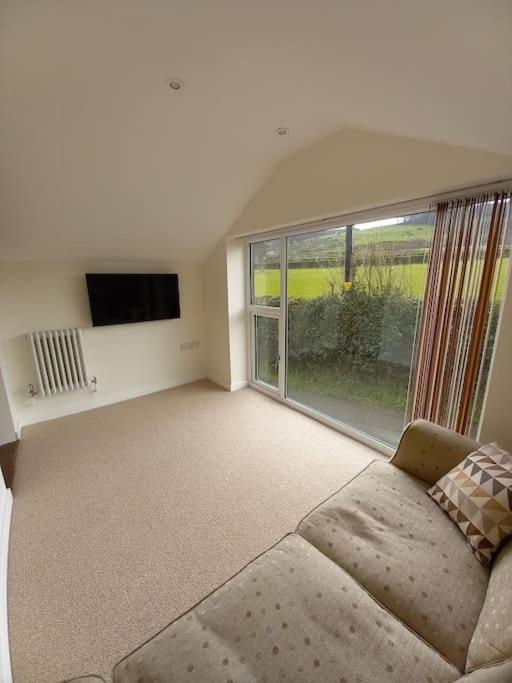 Cosy 2 Bed Cottage Between Snowdonia And The Sea Llandegai Екстер'єр фото